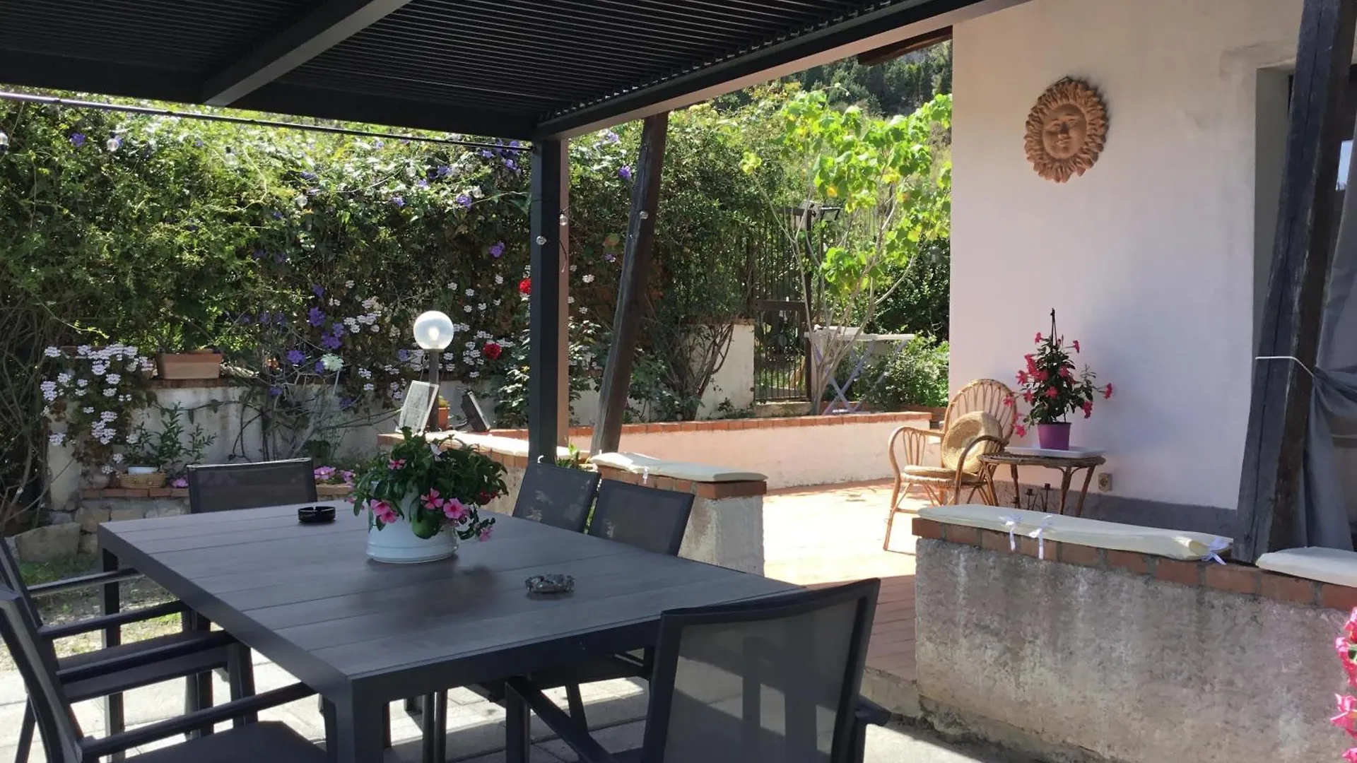 Holidaysora Taormina - Il Giardino Di Graziella 이탈리아