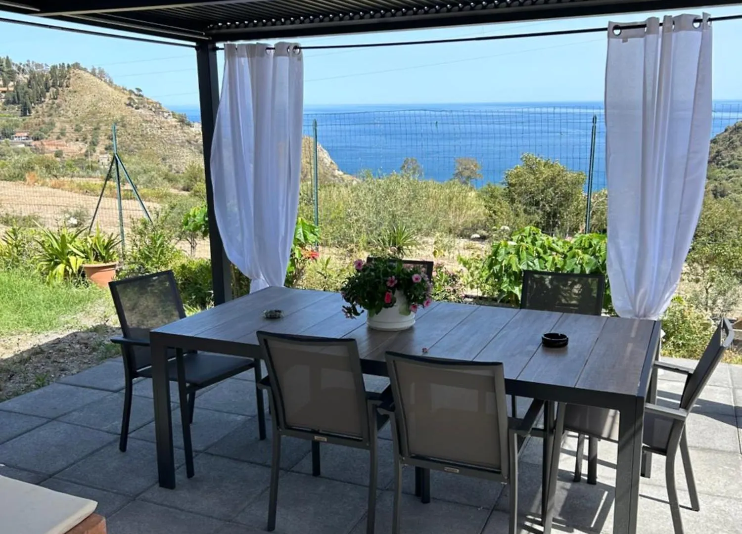 Holidaysora Taormina - Il Giardino Di Graziella 아파트