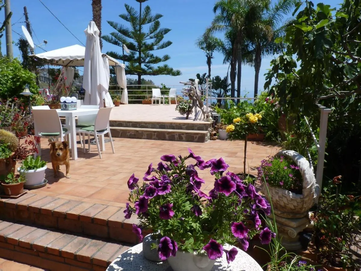 아파트 Holidaysora Taormina - Il Giardino Di Graziella 이탈리아